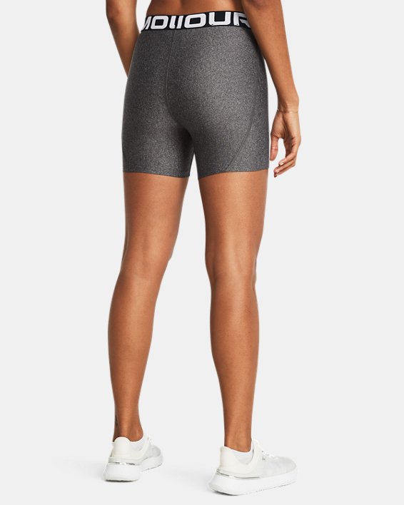 กางเกงขาสั้นยาวปานกลาง HeatGear® สำหรับผู้หญิง in Gray image number 1
